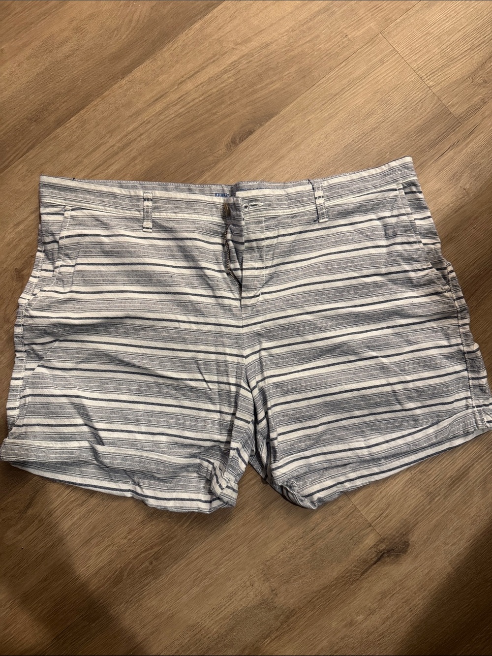 GAP Navy and White Striped Women’s Shorts
